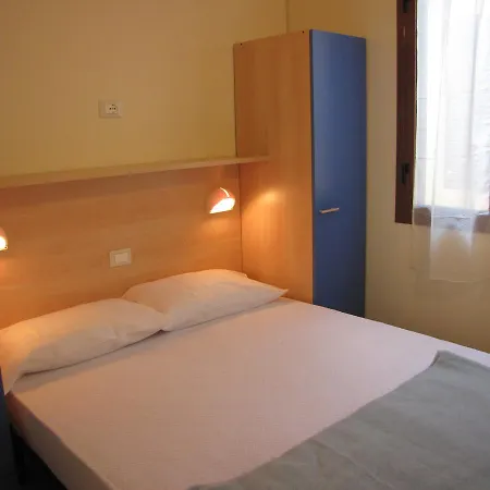 Campingplatz Village Viareggio