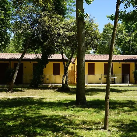 Village В'яреджо