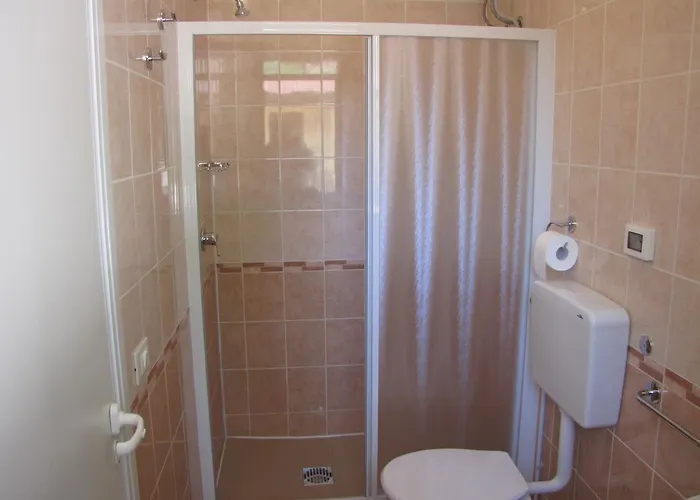 Village Κάμπινγκ *