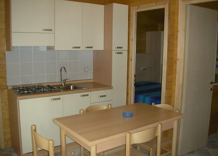 Village Βιαρέτζιο